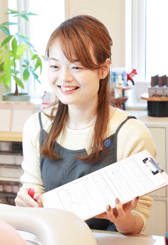 【南流山プライベートネイルサロン】大人女性のための季節のネイル 伝統色と二十四節気｜meguriめぐり｜40代 50代 シニア｜ネイリスト三根彩弓