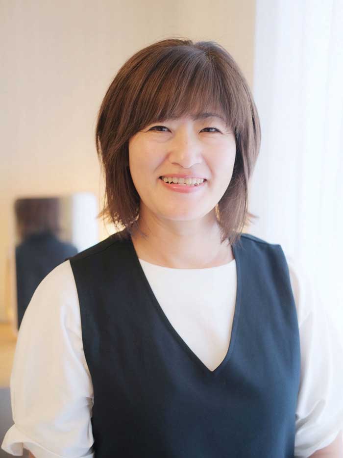 流山リラクゼーションサロン ルアナ代表：西雪江