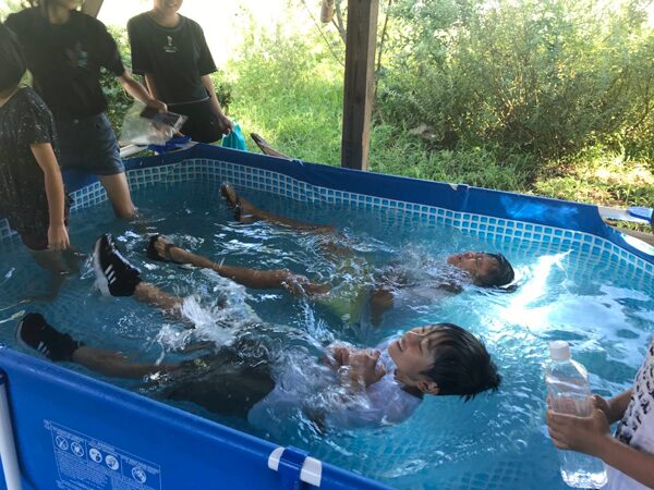 【水難事故防止】学校の水泳授業代替・ライフジャケットレンタルのAQUA SALUS：ミニういてまて教室（実践）