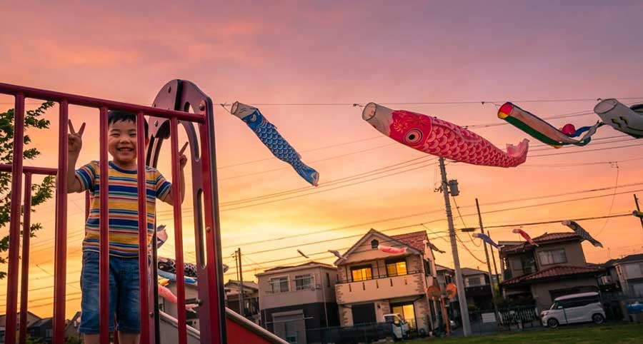 流山市の「東谷こどもの遊び場」のこいのぼり