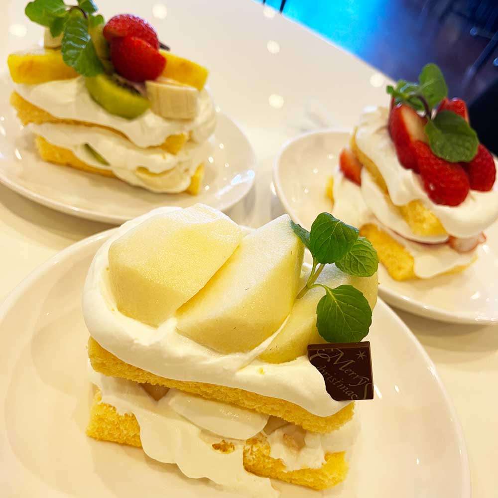 フルールカフェオレンジのフルーツたっぷりショートケーキ